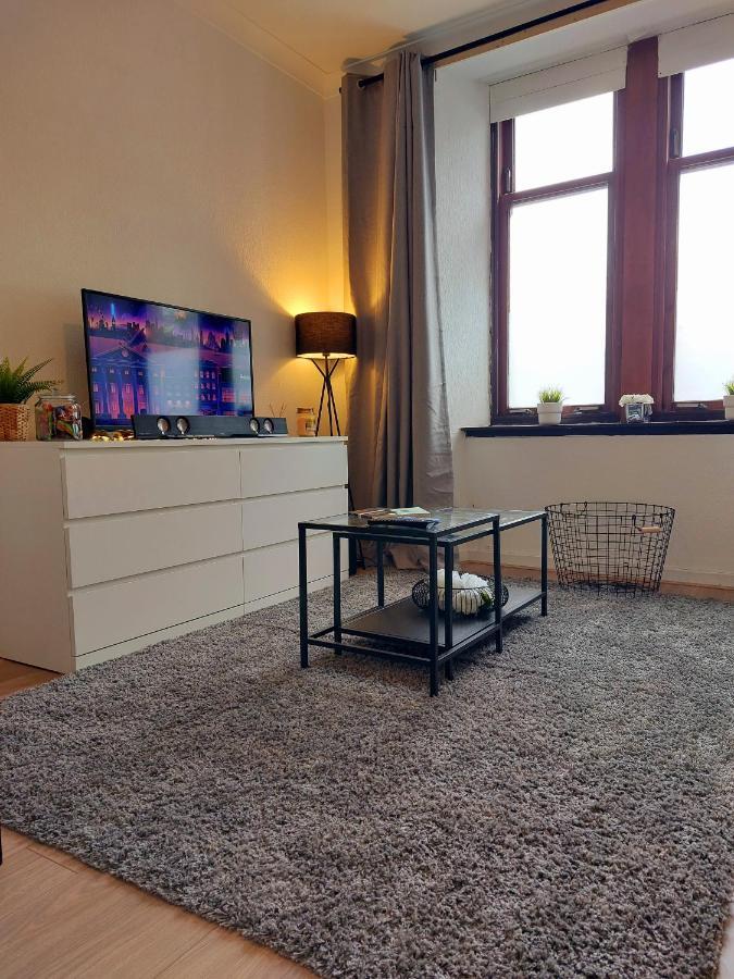 Apartament Modern & Bright, G/F, 1Br Apt. Real Hidden Gem Hamilton Zewnętrze zdjęcie